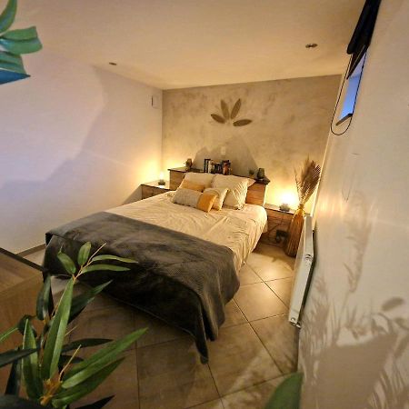 Le Twenty Bed and Breakfast Marche-en-Famenne Buitenkant foto