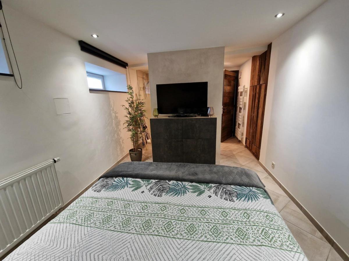 Le Twenty Bed and Breakfast Marche-en-Famenne Buitenkant foto