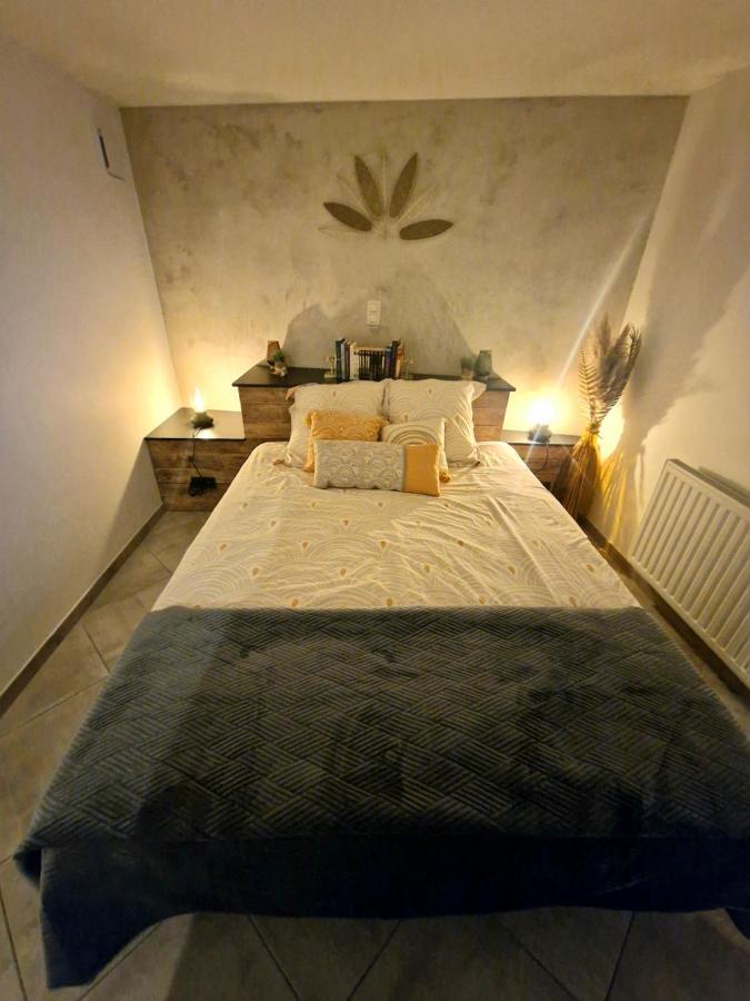 Le Twenty Bed and Breakfast Marche-en-Famenne Buitenkant foto